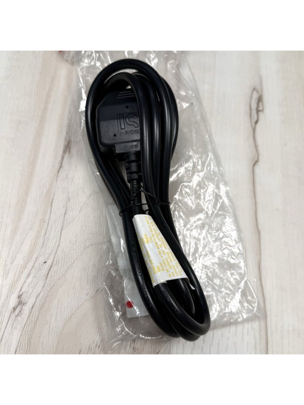 I-Sheng UK 250V Three-Pronged Fused AC Power Supply Cord 5 Amp 6 Feet 070418-00